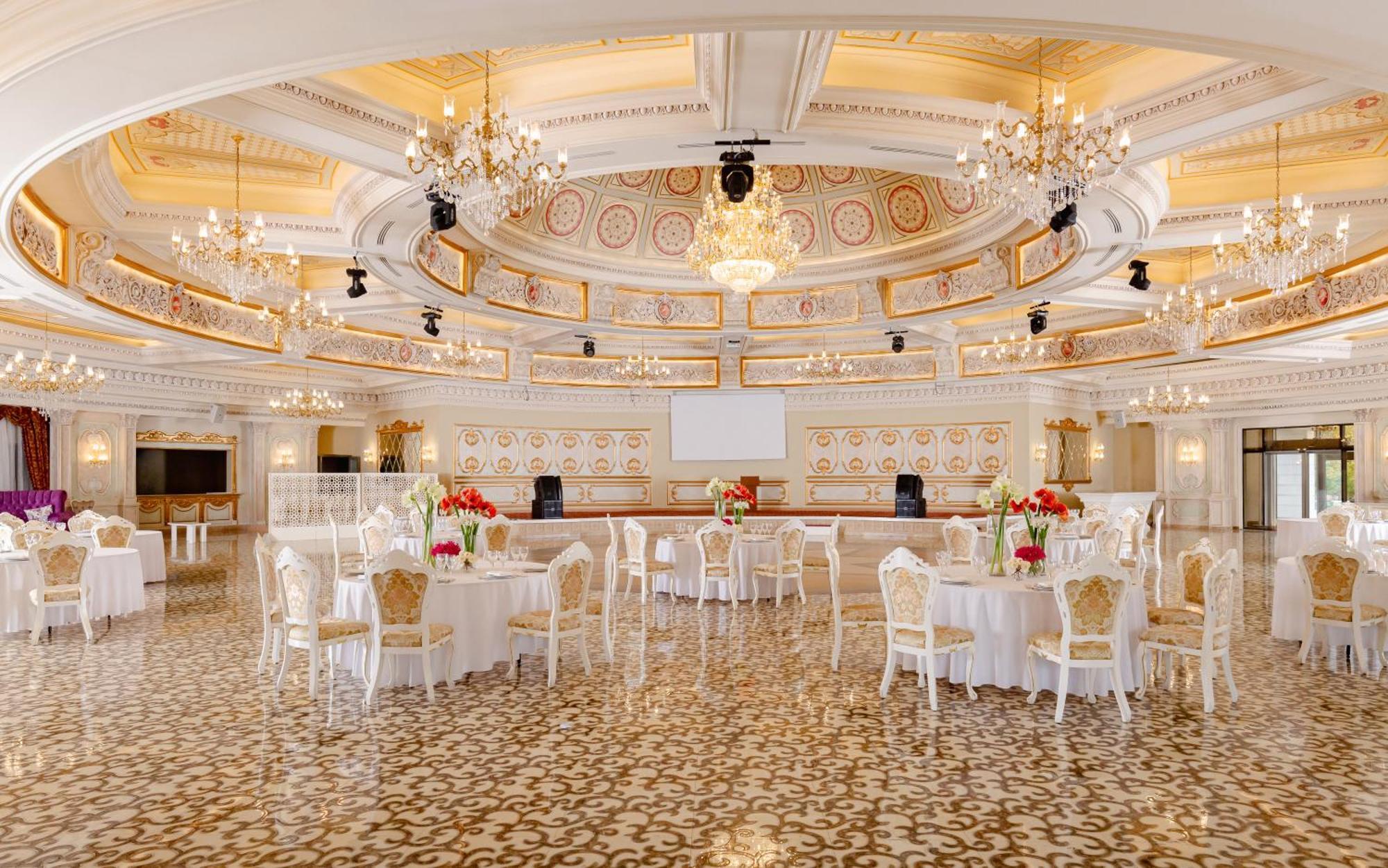 Shamakhi Palace Sharadil Seredil Zewnętrze zdjęcie The ballroom
