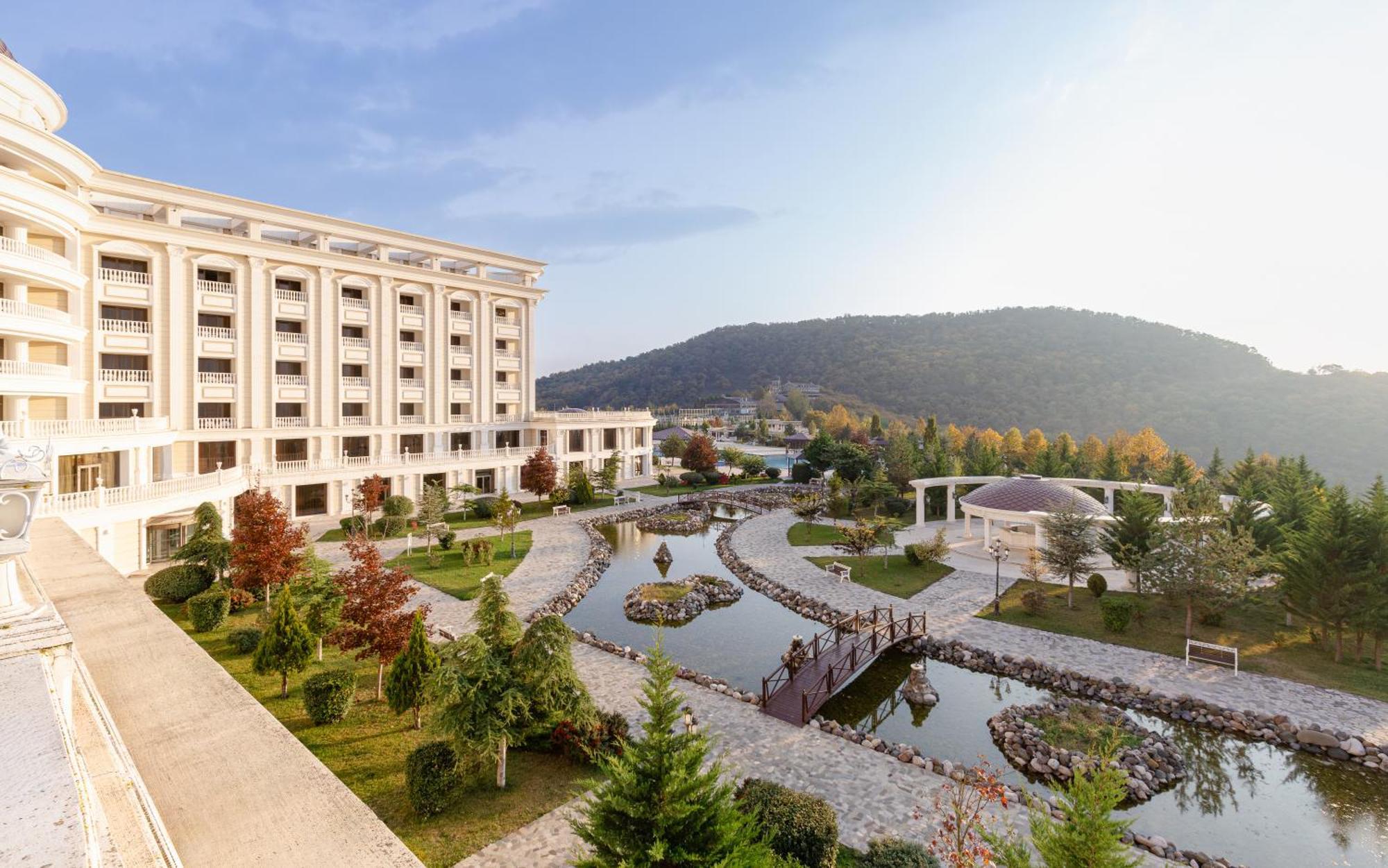 Shamakhi Palace Sharadil Seredil Zewnętrze zdjęcie The campus of the university
